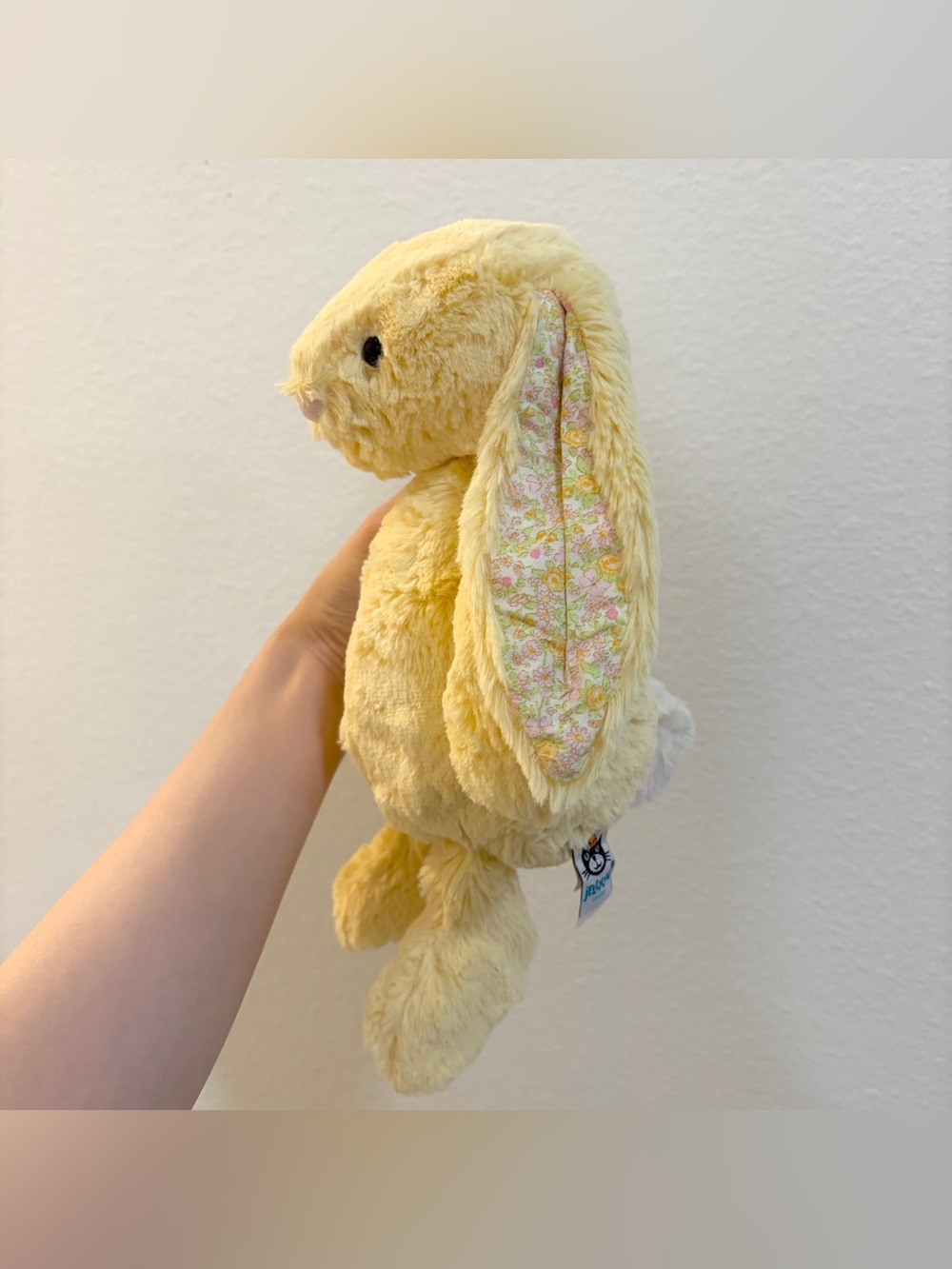 Jellycat Lemon Blossom Bunny Medium - NWOT - Picture 4 of 6